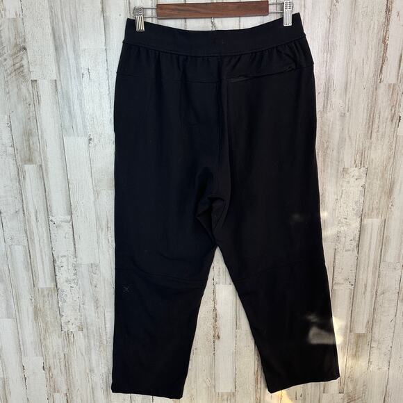 Lululemon Mens Discipline Pant Medium Short Black LM5479S Stretch Athletic EUC - Picture 2 of 10